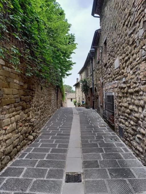 Il Borgo Antico Villa Monte del Lago Bagian luar foto